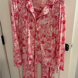 Lilly Pulitzer Raspberry Rouge Animal Magnetism Button-Up PAJAMA SET